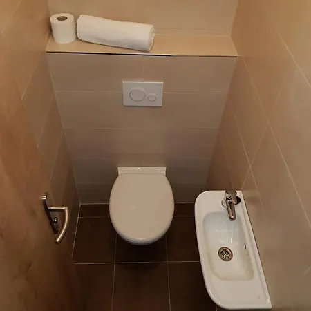 U Sousedu Гостевой дом Стражны